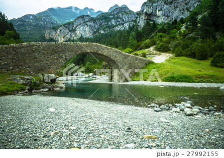 Ebro river through a valley in Cantabria, Spain 27992155