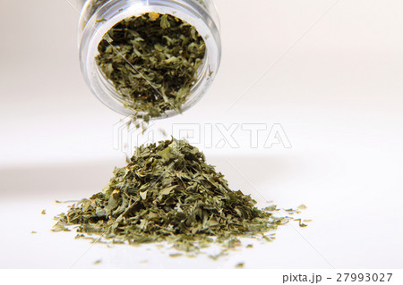 dry parsley 27993027