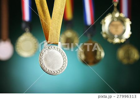 medal 27996313