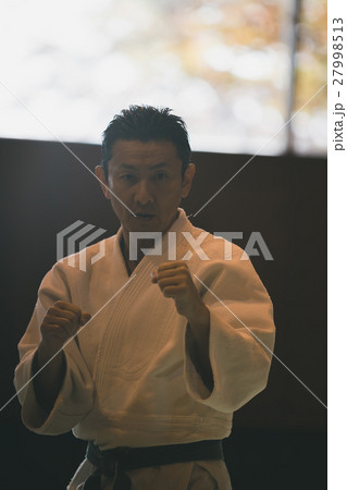 martial artist 27998513