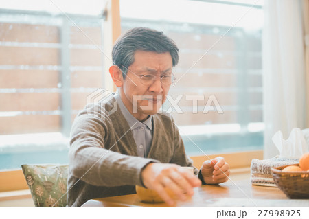 aged man aged man 27998925