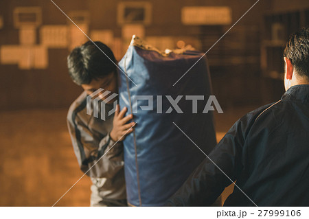 martial artist 27999106