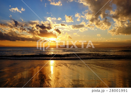 海岸の夕日・片瀬西浜海水浴場 海岸の夕日・片瀬西浜海水浴場 28001991