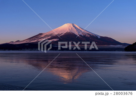山中湖より紅富士 28003676