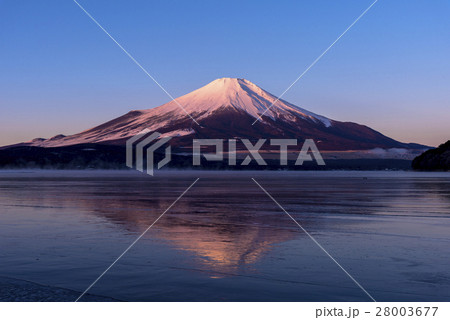 山中湖より紅富士 山中湖より紅富士 28003677