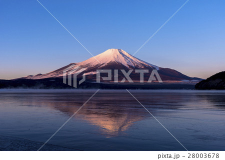 山中湖より紅富士 28003678