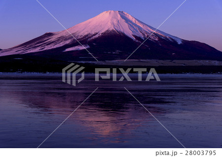 山中湖より紅富士 28003795