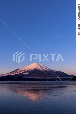 山中湖より紅富士 山中湖より紅富士 28003804