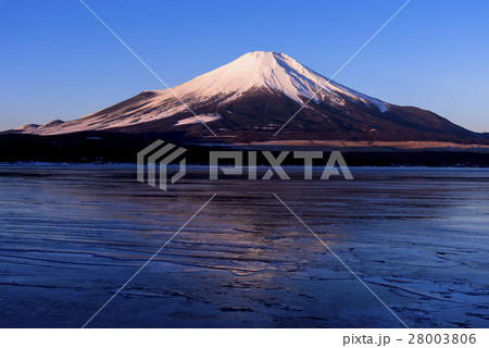 山中湖より紅富士 28003806
