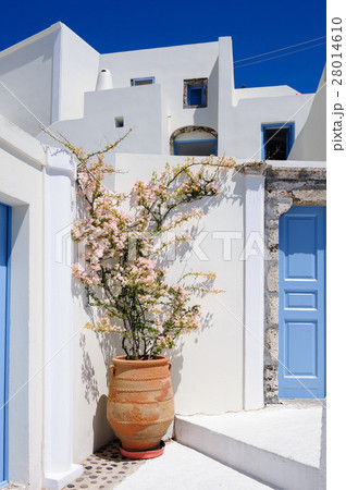 Oia luxury decks and patios 28014610