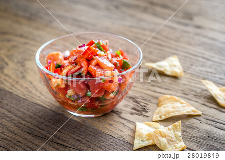 Bowl of salsa with tortilla chips 28019849