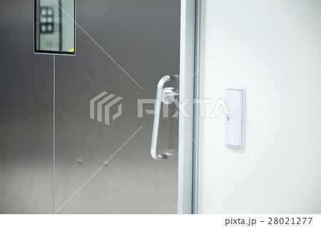 Hospital ward emergency room 28021277