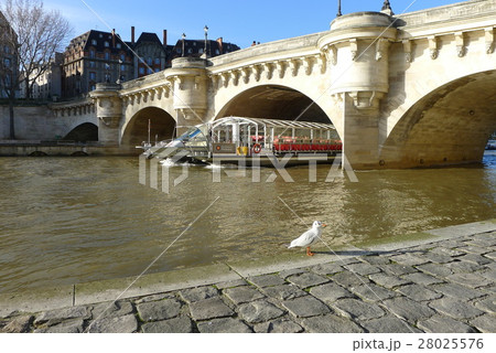 フランス 28025576
