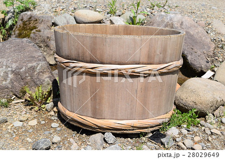 木製の桶 木製の桶 28029649
