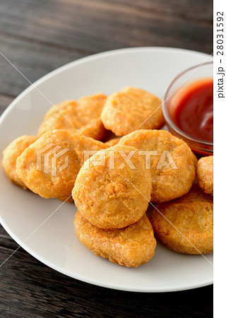 チキンナゲット 28031592