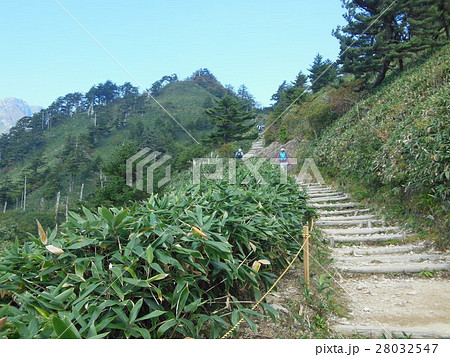 石鎚山登山道土小屋ルート 28032547
