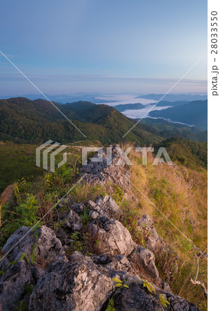 Mountain view from Doi pha phung peak 28033550