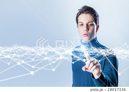 男性とメッシュネットワーク 28037336