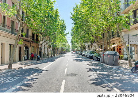 Road on the city street 28046904