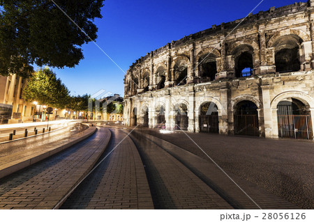 France, Occitanie, Nimes, Arena of Nimes at dusk 28056126