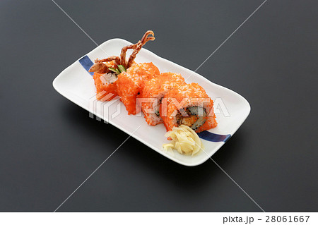 寿司ロール巻き 28061667