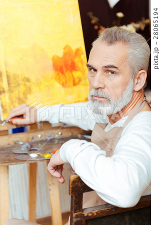 Handsome artist sitting in painting class 28065194