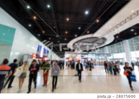 blurry background image of large convention hall 28075600