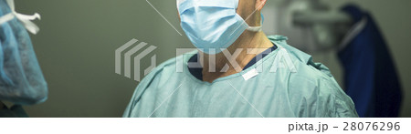 Surgeon in hospital surgery Surgeon in hospital surgery 28076296