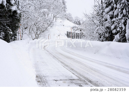 雪道 28082359