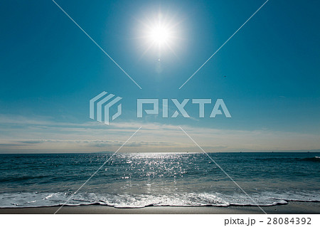 七里ヶ浜の太陽 28084392