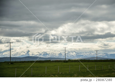 Epic Landscape Iceland with snow glacier 28087280