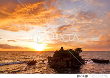Sunset at Tanah Lot temple. Bali island,Indonesia. 28090620