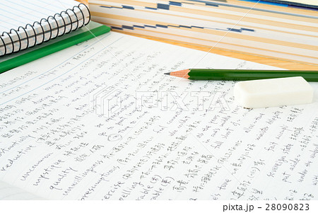 英語 勉強 学習 ノート 第一外国語 生涯学習 テスト勉強 試験 資格の写真素材