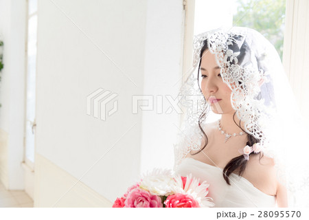 ウエディングイメージ、ベール、ウェディングドレス ウエディングイメージ、ベール、ウェディングドレス 28095570