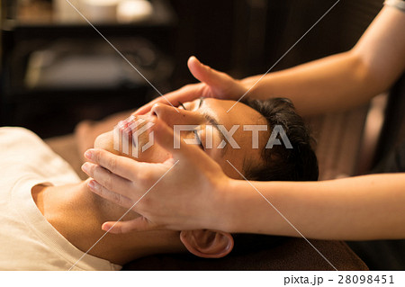 body care　撮影協力： 3BエステサロンLuki'A（麻布十番） 28098451