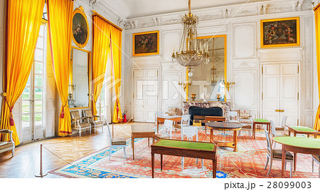 Salon (apartment) Empress Family in Grand Trianon. 28099003