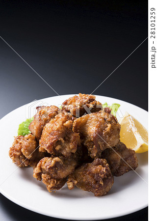 鶏肉のから揚げ 鶏肉のから揚げ 28101259
