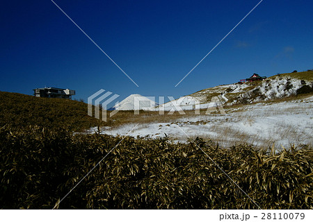 箱根 駒ヶ岳山頂の風景 箱根 駒ヶ岳山頂の風景 28110079