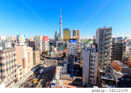 都市風景　浅草文化観光センターから東京スカイツリーを望む 28112170