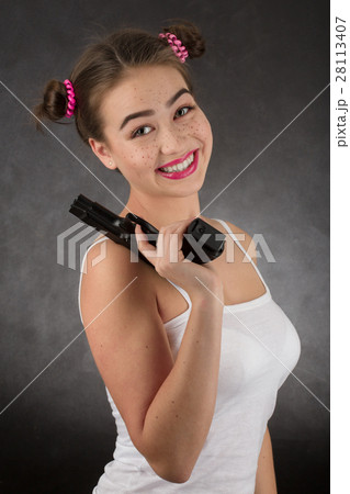 girl with gun girl with gun 28113407