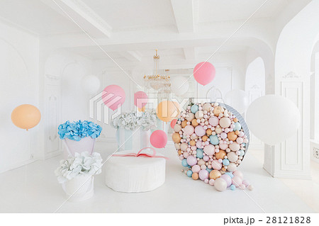 Boxes with flowers and a large pudrinitsa with 28121828