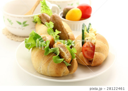 ロールパン 28122461