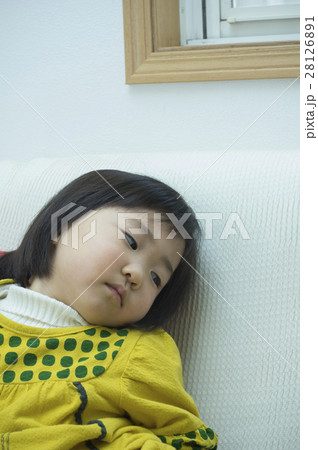 がっかりする幼児 がっかりする幼児 28126891