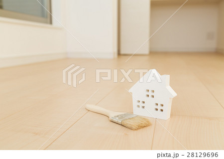 リフォームイメージ　住宅　住まい 28129696