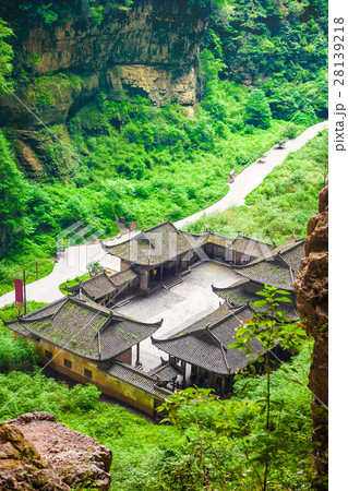 Antique Chinese historical tavern in the woods Antique Chinese historical tavern in the woods 28139218