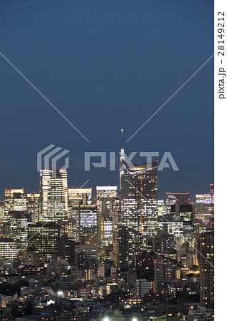 東京タイムラプス 夜景 東京タワー 東京スカイツリー 摩天楼 虎ノ門 神谷町 西新橋の写真素材