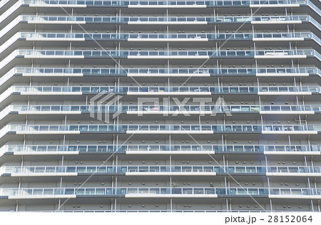 建物 高層タワーマンション クローズアップ イメージ バルコニー 建物 高層タワーマンション クローズアップ イメージ バルコニー 28152064