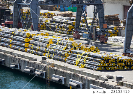 new pipes in the industrial port, cargo cranes new pipes in the industrial port, cargo cranes 28152419