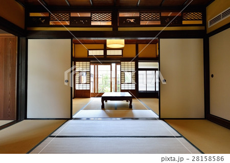 和風住宅の居間 和風住宅の居間 28158586