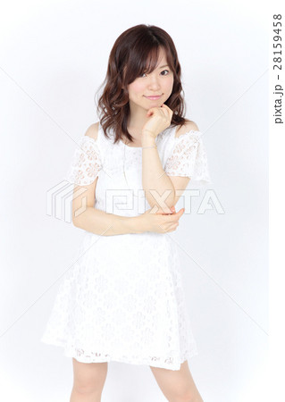 若い女性 ファッション ポートレート 若い女性 ファッション ポートレート 28159458